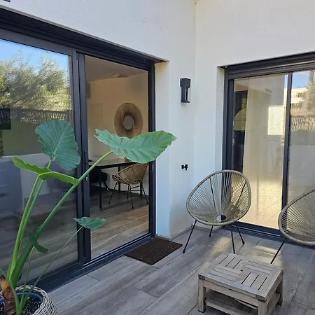 Neuve Piscine Privee Les Charmettes * Λα Σιοτά